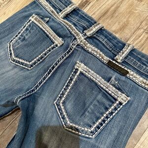 Cowgirl Tuff sequins Jeans 28W 37L